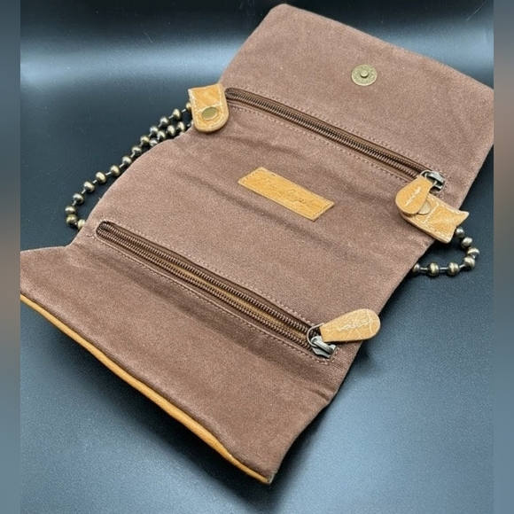 #029 Free People  Elegant Tan Chain-Strap Clutch/Crossbody Women's Bag - Picture 6 of 16